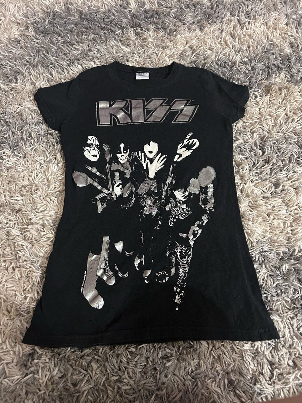 KISS Winterland Black Metallic Silver Graphic Classic Rock Womens Tee S 2007 Y2K